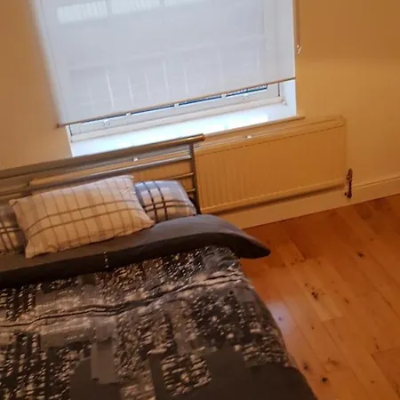 Zone 1 Guest house *