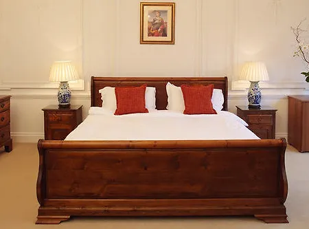 Warren House 4* Kingston upon Thames (Greater London)