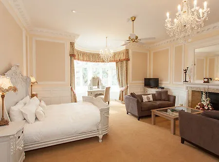 Hotel Warren House 4*