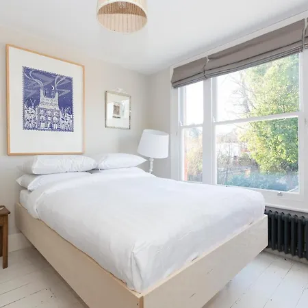 Ardilaun Road By Onefinestay * London