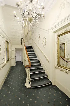 Apartment Leinster Garden *