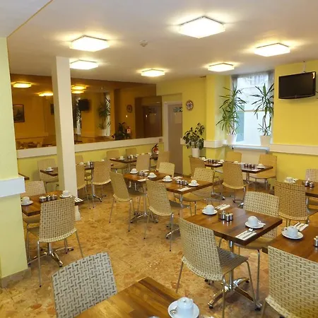 Ruskin London