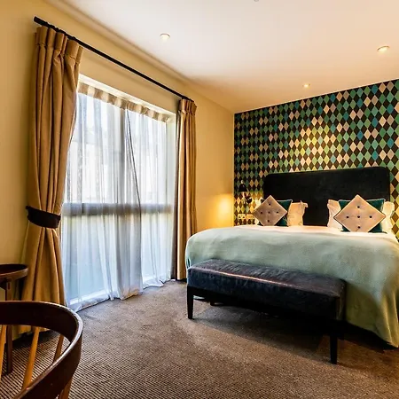 Hotel The Alma London