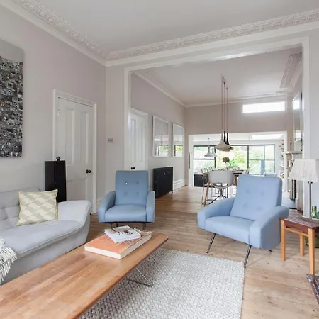 Ardilaun Road By Onefinestay
