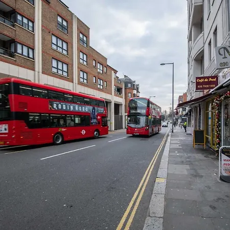 Delightful Kensington Close To Hyde Park By Underthedoormat Apartment *