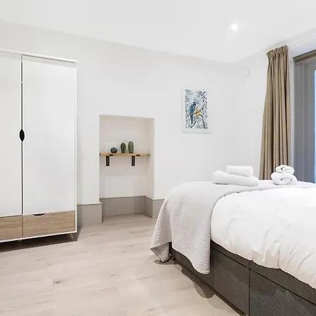 Aspen Regis Kensington