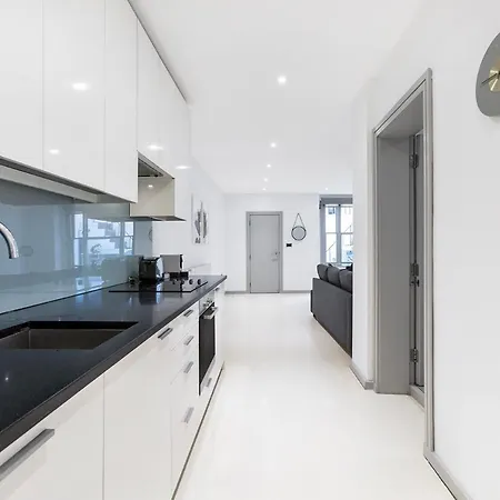 Aspen Regis Kensington Apartment London