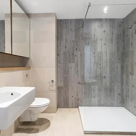 Apartment Aspen Regis Kensington *