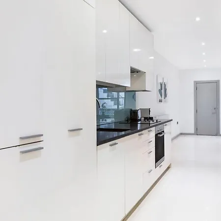Apartment Aspen Regis Kensington *