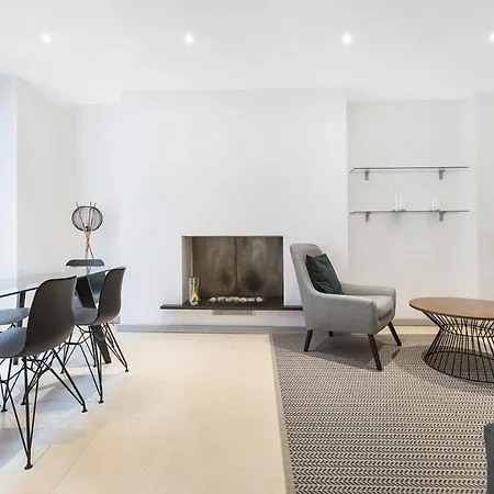 Apartment Aspen Regis Kensington *