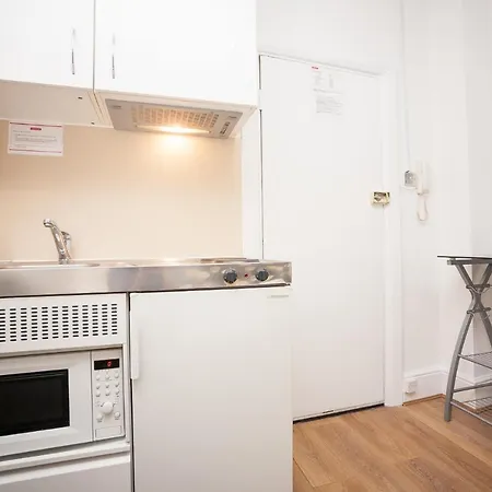 Hyde Park Talbot Square Apartment London