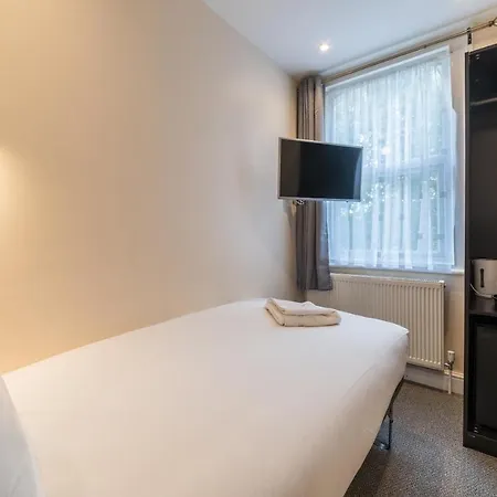 Royal By Saba Hotel 3*