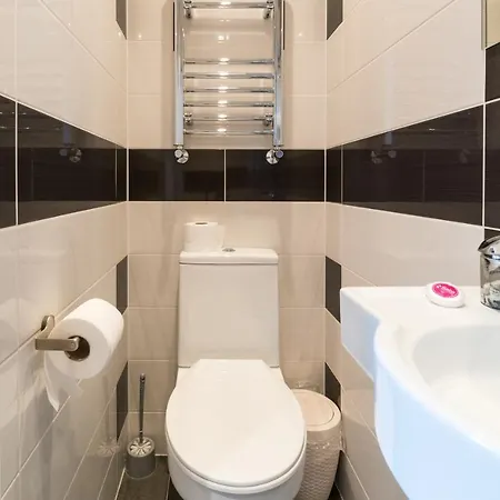 Royal By Saba Bed & Breakfast 2*