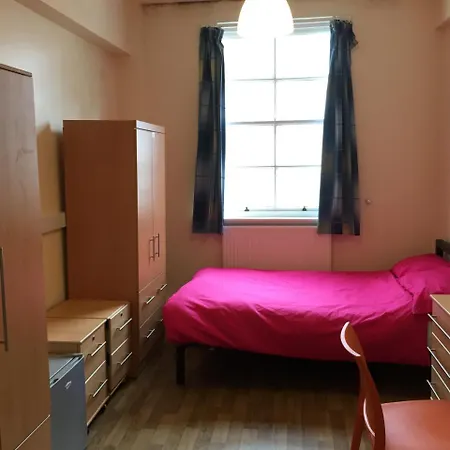 ホステル Bowden Court *