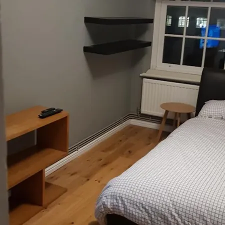 Zone 1 Guest house