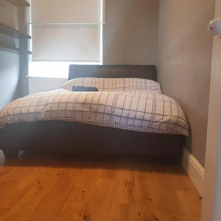 Guest house Zone 1 *