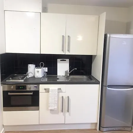 Ensuite Rooms, Southwark - Sk * London