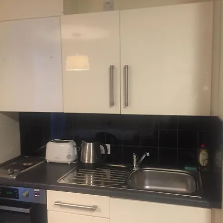 Ensuite Rooms, Southwark - Sk London