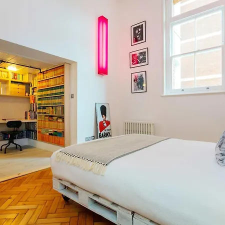 Veeve - Brilliant Bermondsey *