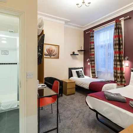 Royal 2 Hammersmith Affittacamere 3*