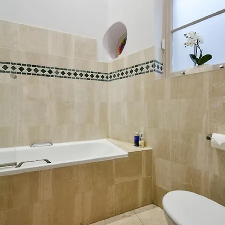 Apartment Mews House London