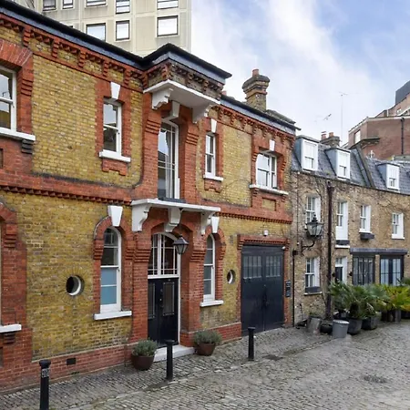 Mews House London