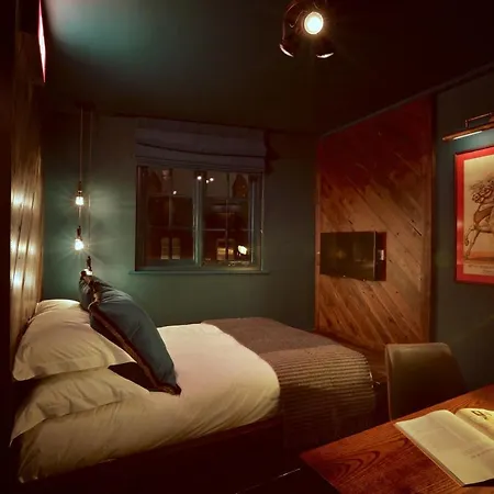 Hotel The Bedford Balham - Live Music Venue