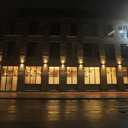 Airport Hotel London