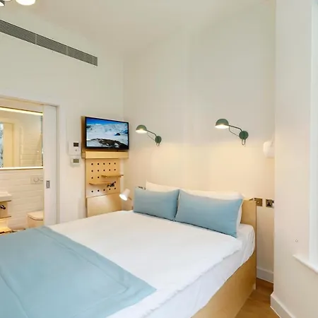 Kensington Hotel