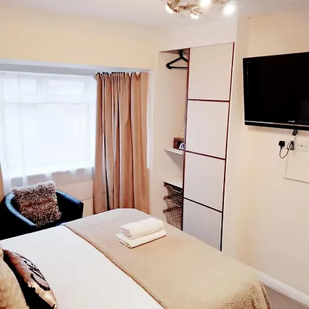 The 22 Bed & Breakfast London