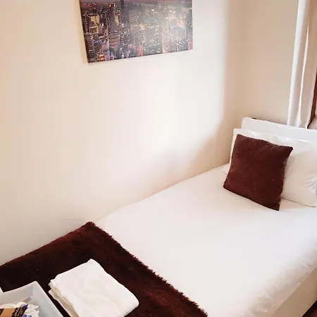 The 22 Bed & Breakfast