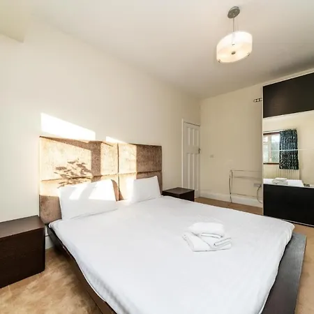 New 3 Bedroom House Near Wembley Stadium London