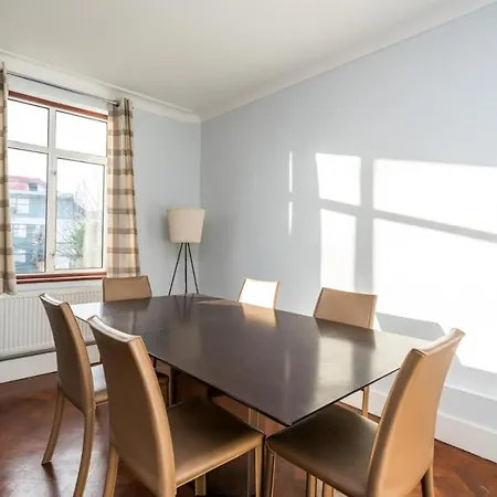 Apartment New 3 Bedroom House Near Wembley Stadium