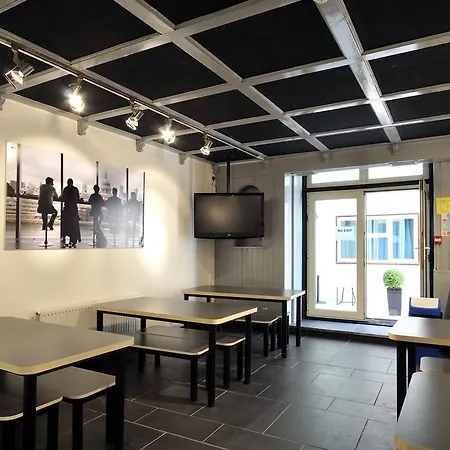 Equity Point Auberge de jeunesse *
