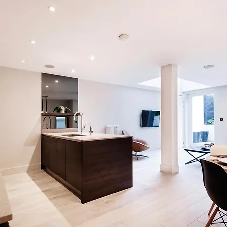 Sweet Hampstead Heath Apartment *