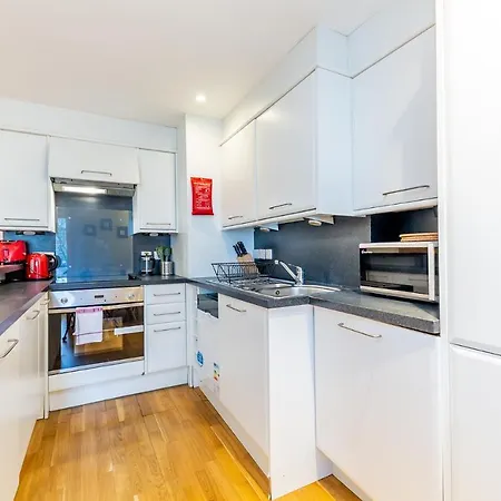 Apartment 2 Bed Cozy Apartment In Euston Station Free Wifi *