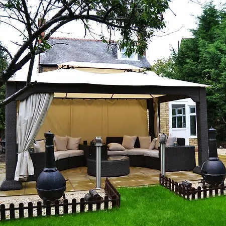 The Ambassador Heathrow 3*