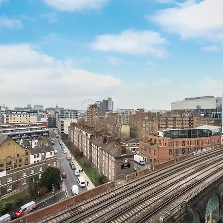 Ensuite Rooms, Southwark - Sk