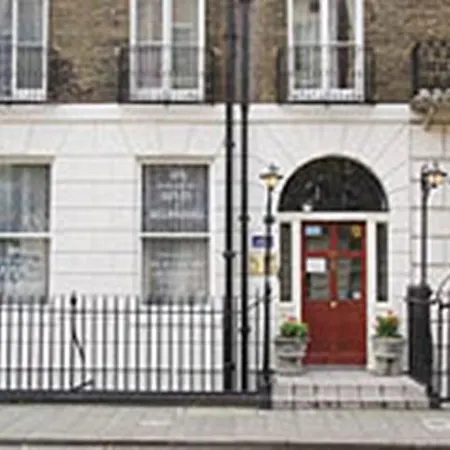 Wigmore Court Hotel *