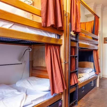 Palmers Swiss Hostel London
