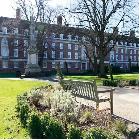 Hotel De Vere Devonport House Greenwich