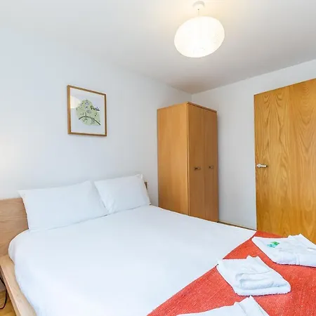 Apartment 2 Bed Cozy Apartment In Euston Station Free Wifi London