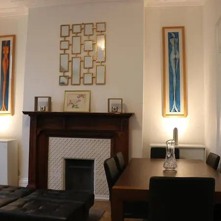 Homestay Victoria Style Flat Near Victoria Station
