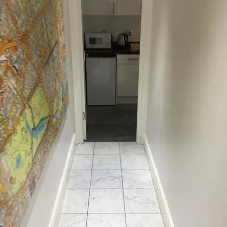 Apartment Quebec Court *