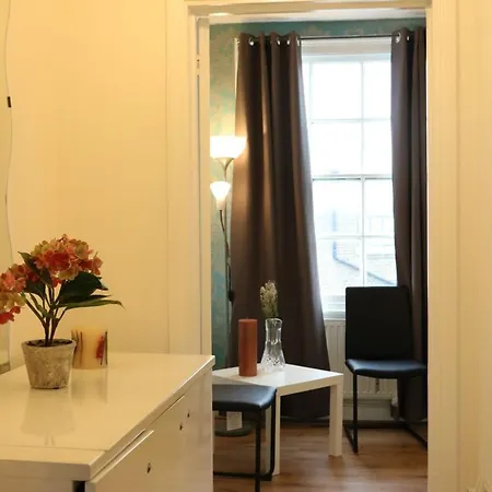 Victoria Style Flat Near Victoria Station *