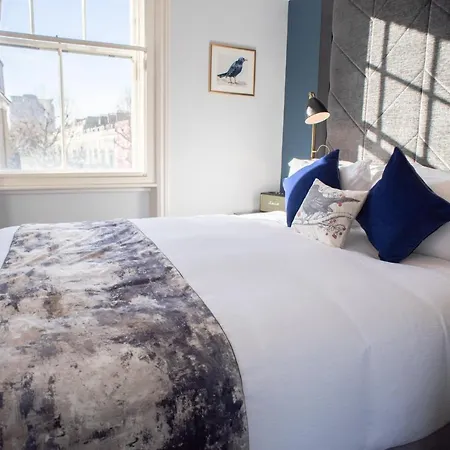 Blackbird Hotel 4*