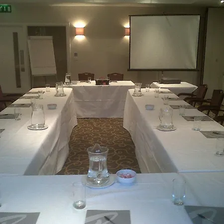 Hotel Raglan 3*