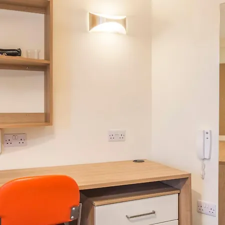 Ensuite Rooms, Southwark - Sk * London