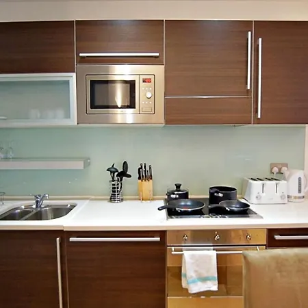 Lexham Gardens By Mayfair Apartment *