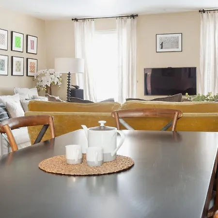 The Museum Apartment By H House London